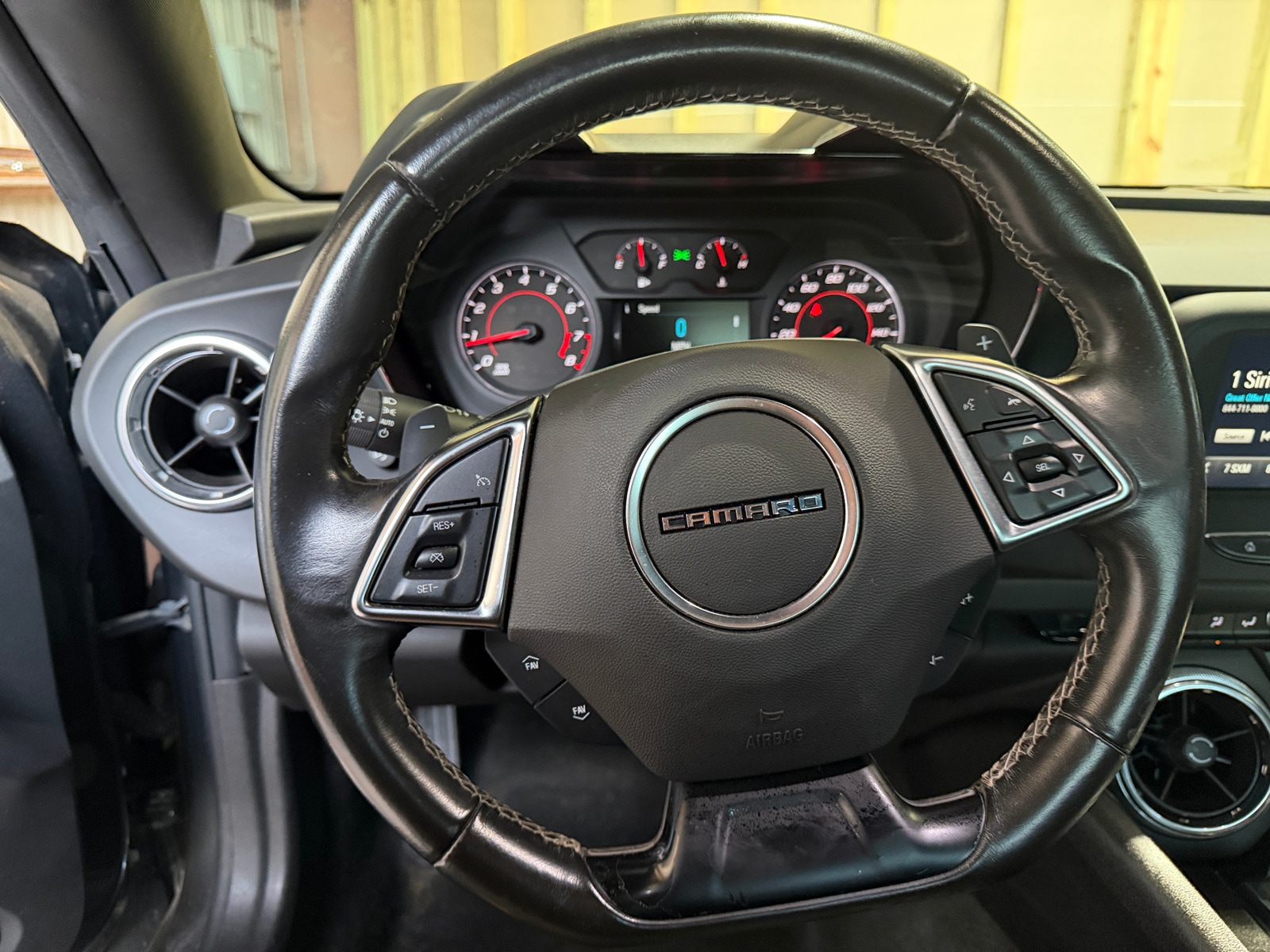 Thumbnail: 2018 Chevrolet Camaro - 4