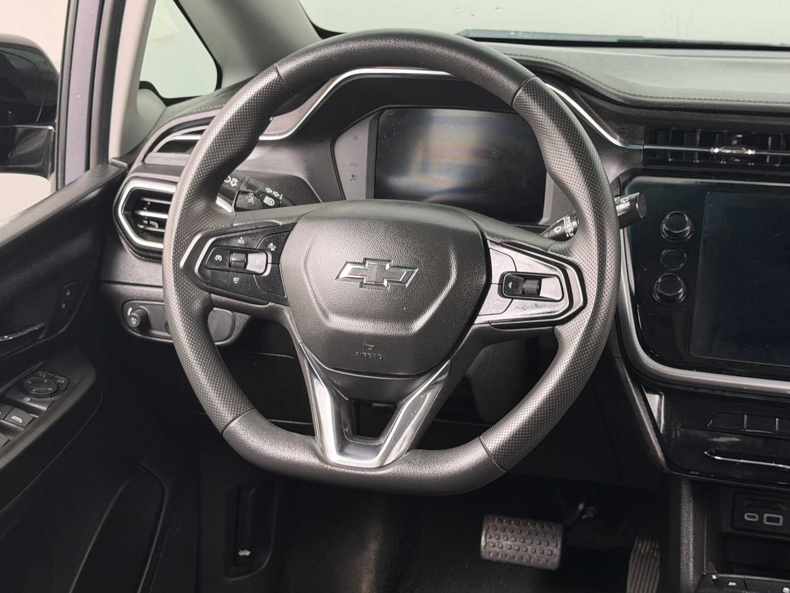 Thumbnail: 2023 Chevrolet Bolt EV - 5