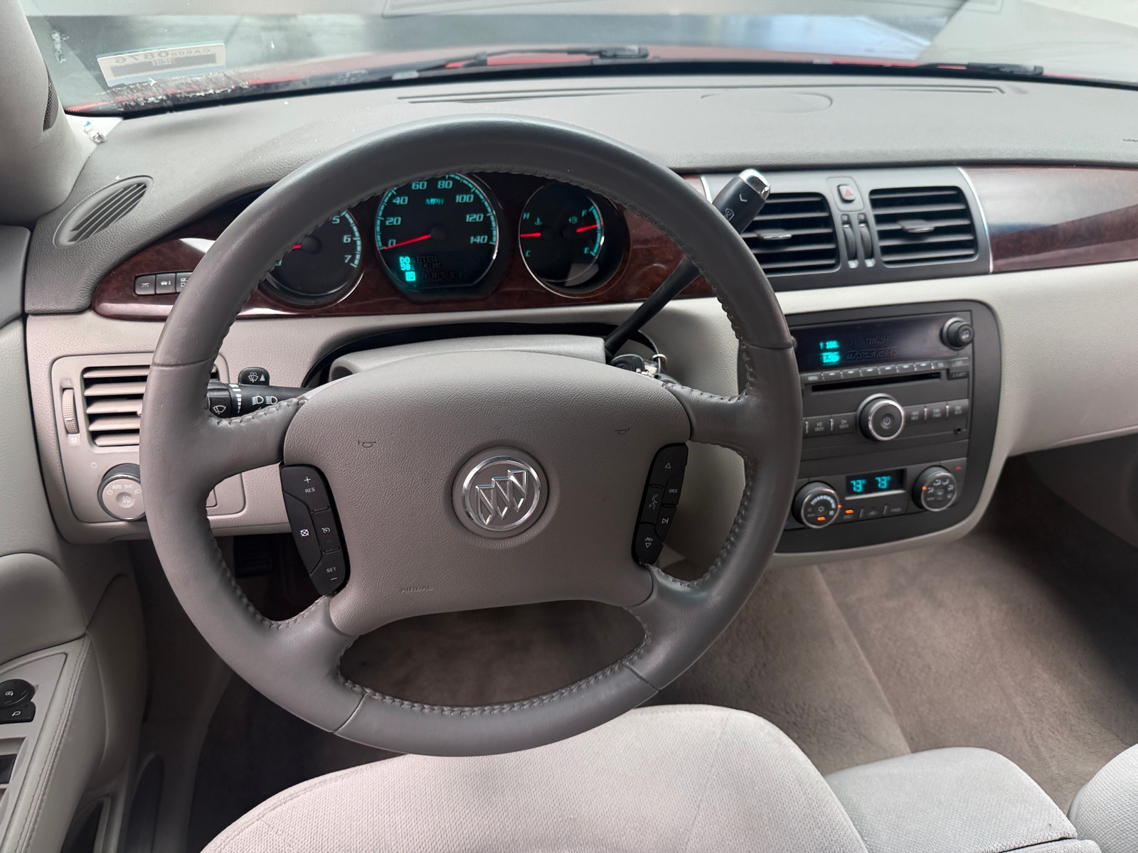 Thumbnail: 2011 Buick Lucerne - 5