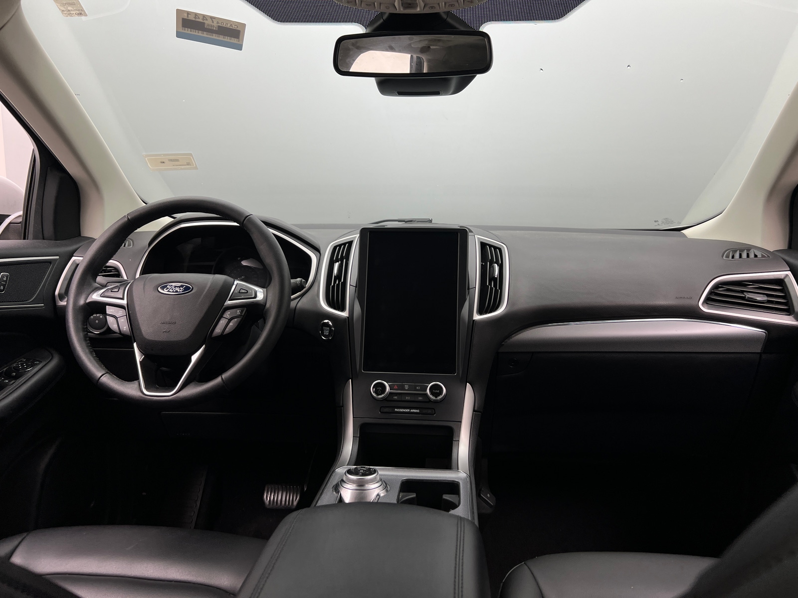 Thumbnail: 2021 Ford Edge - 2