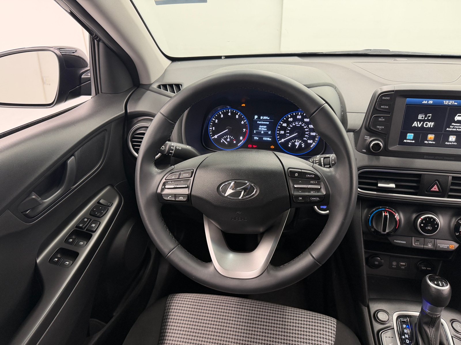 Thumbnail: 2020 Hyundai Kona - 5