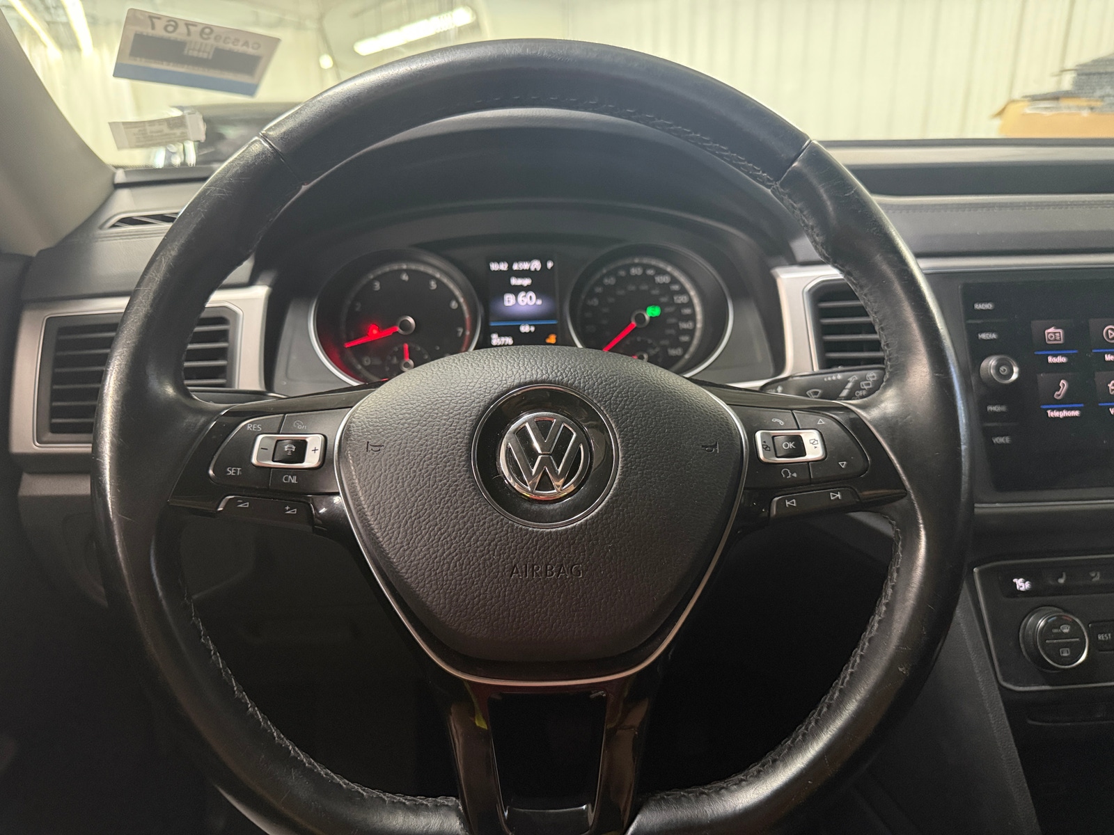 Thumbnail: 2018 Volkswagen Atlas - 4