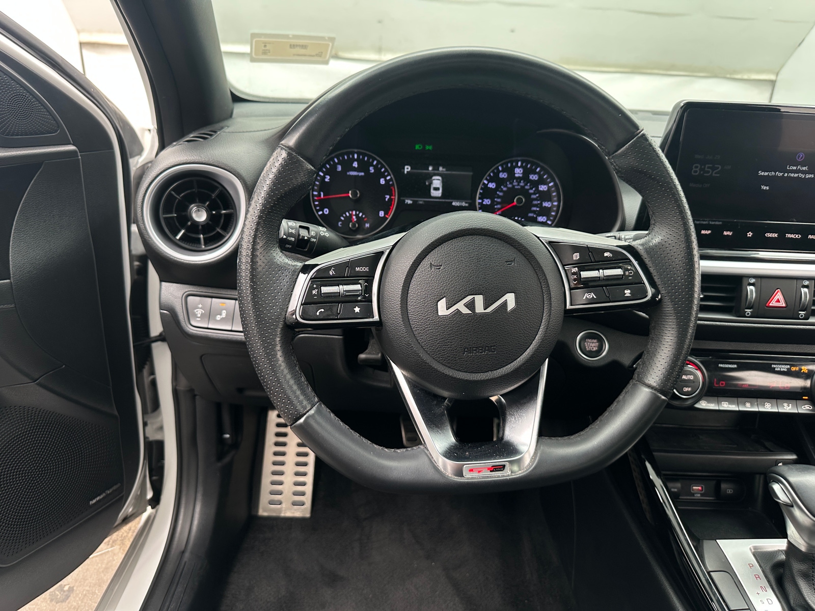 Thumbnail: 2024 Kia Forte - 4