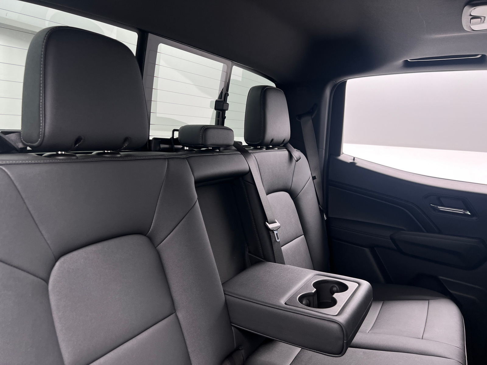 Thumbnail: 2024 GMC Canyon - 6
