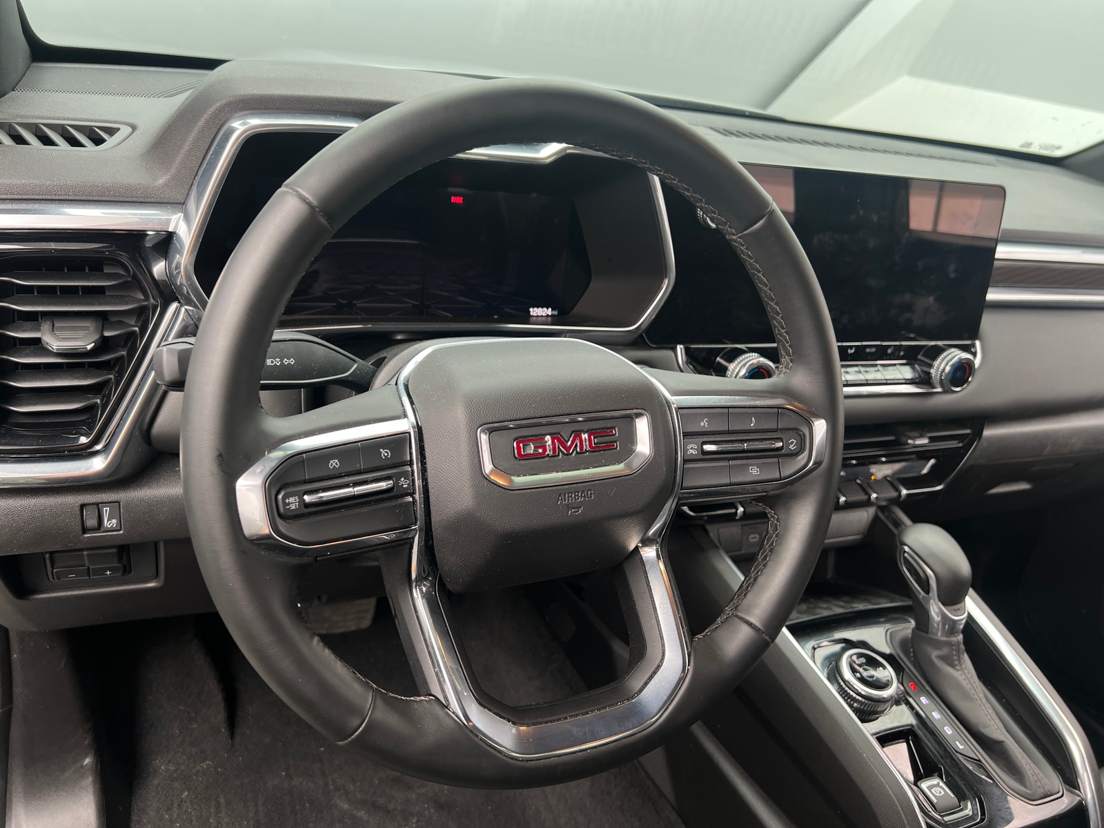 Thumbnail: 2024 GMC Canyon - 5