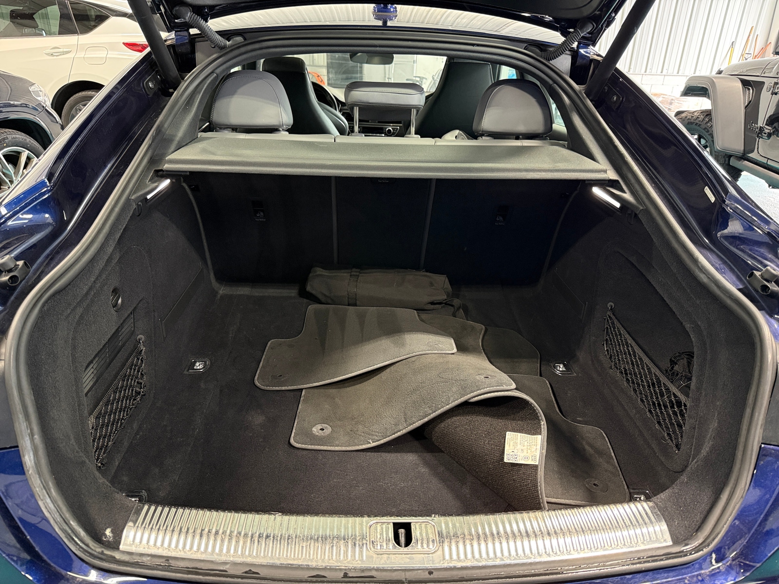 Thumbnail: 2019 Audi S5 - 6