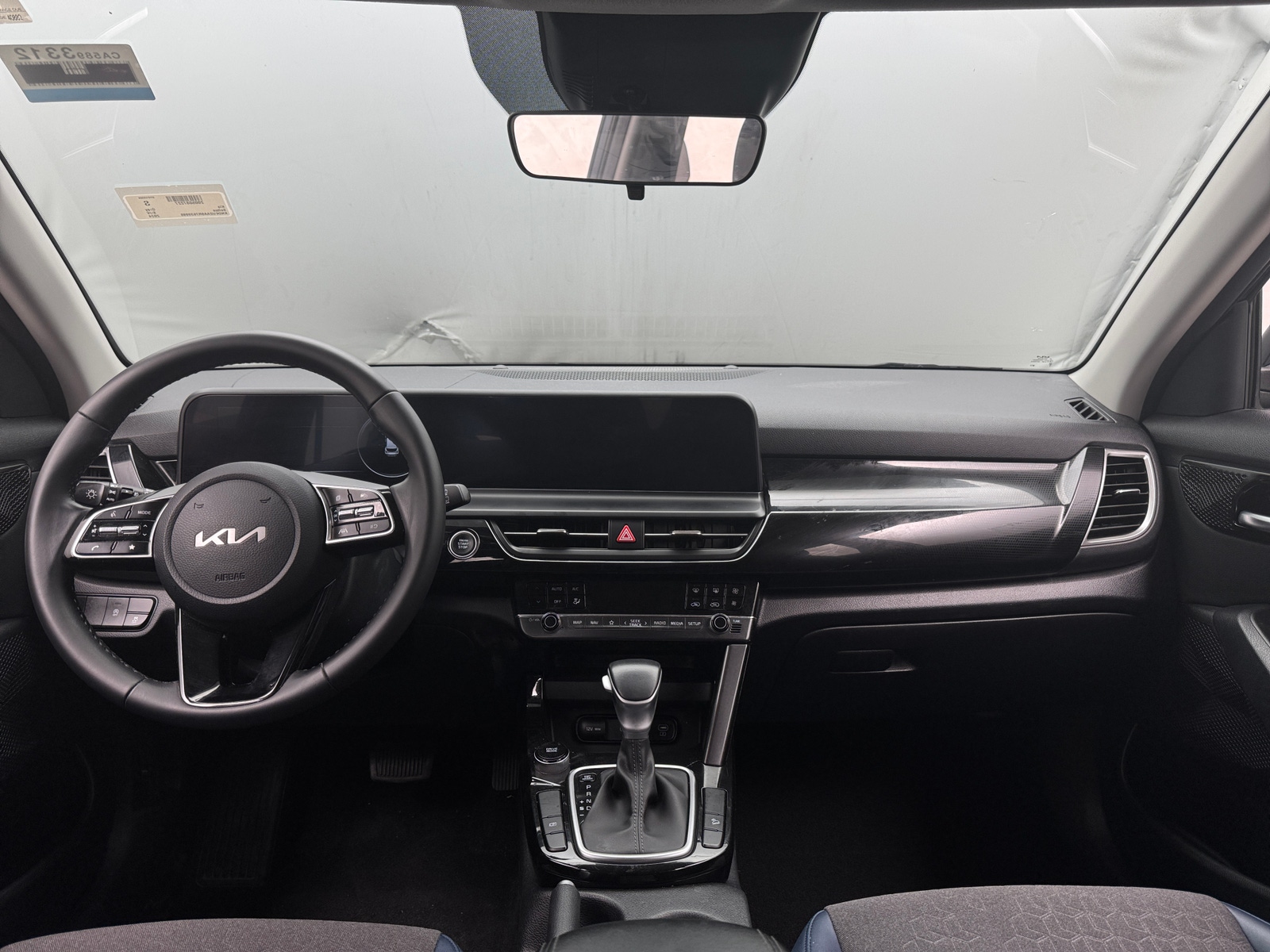 Thumbnail: 2024 Kia Seltos - 2