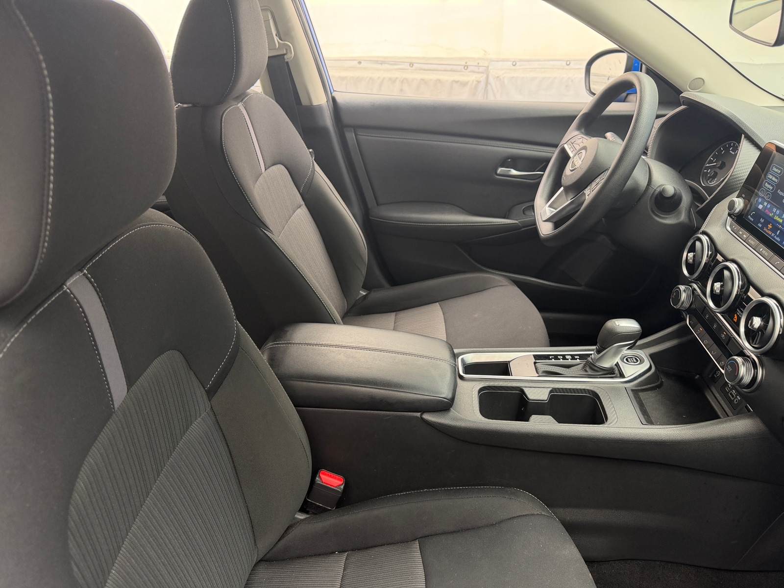 Thumbnail: 2025 Nissan Sentra - 2