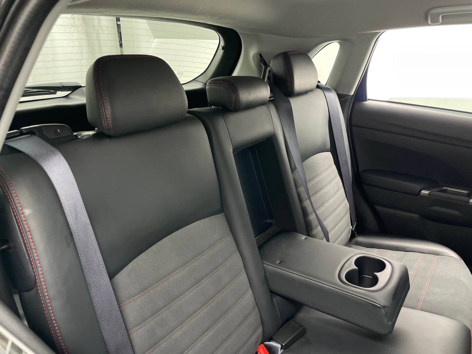 Thumbnail: 2026 Mitsubishi Outlander Sport - 5
