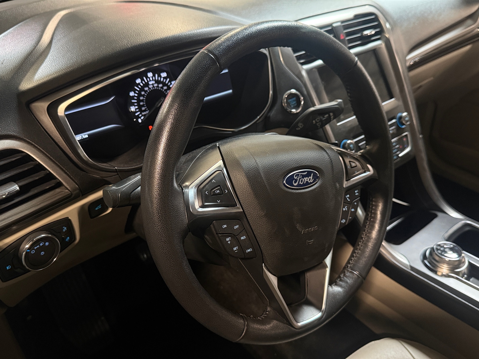 Thumbnail: 2017 Ford Fusion - 4