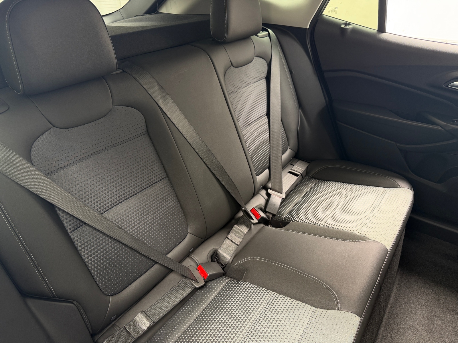 Thumbnail: 2025 Chevrolet Trax - 5