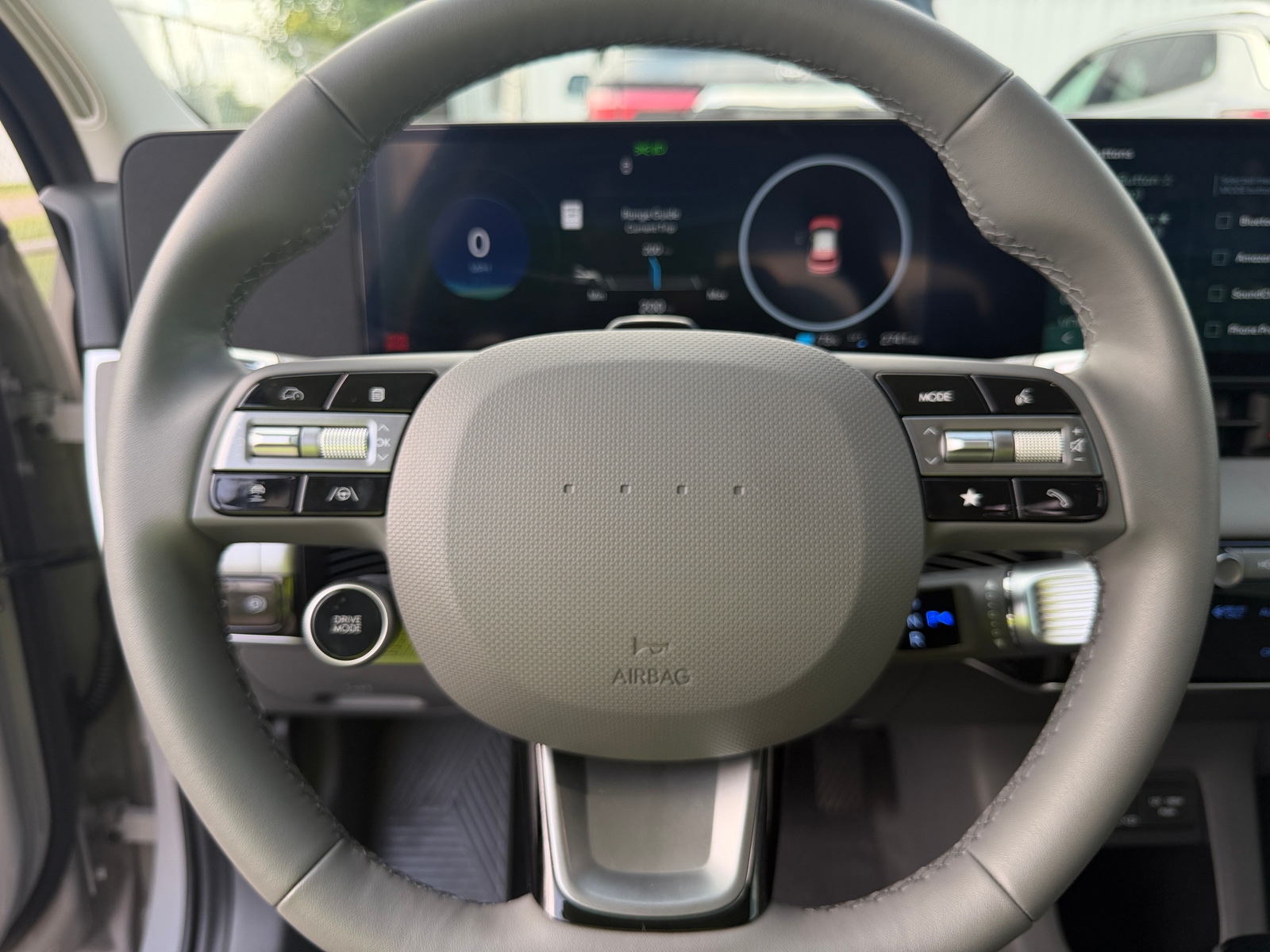 Thumbnail: 2026 Hyundai Ioniq 5 - 4