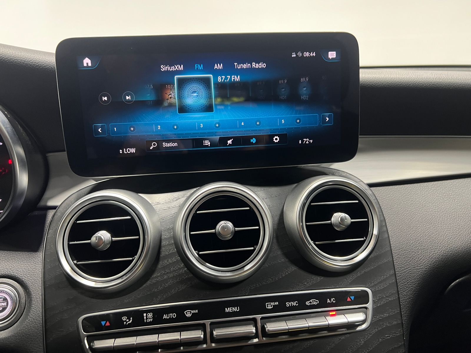Thumbnail: 2021 Mercedes-Benz GLC - 3