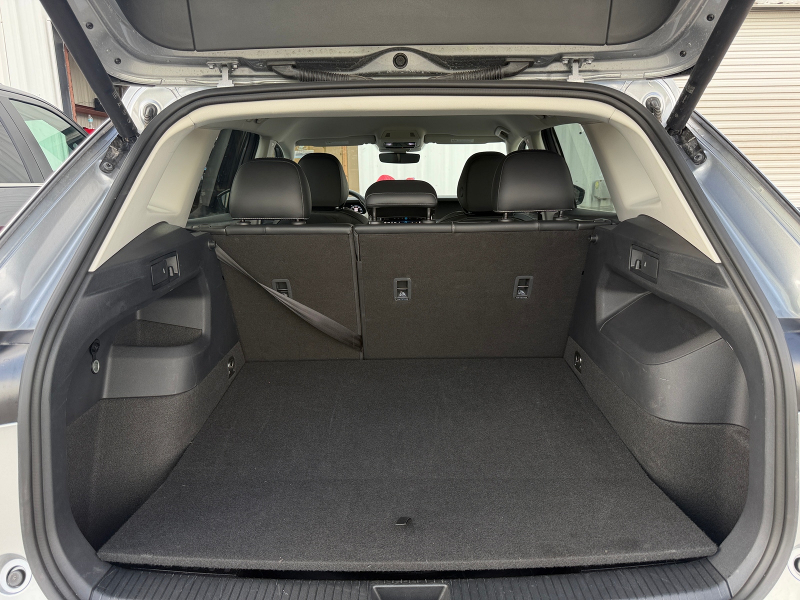 Thumbnail: 2026 Volkswagen Tiguan - 6