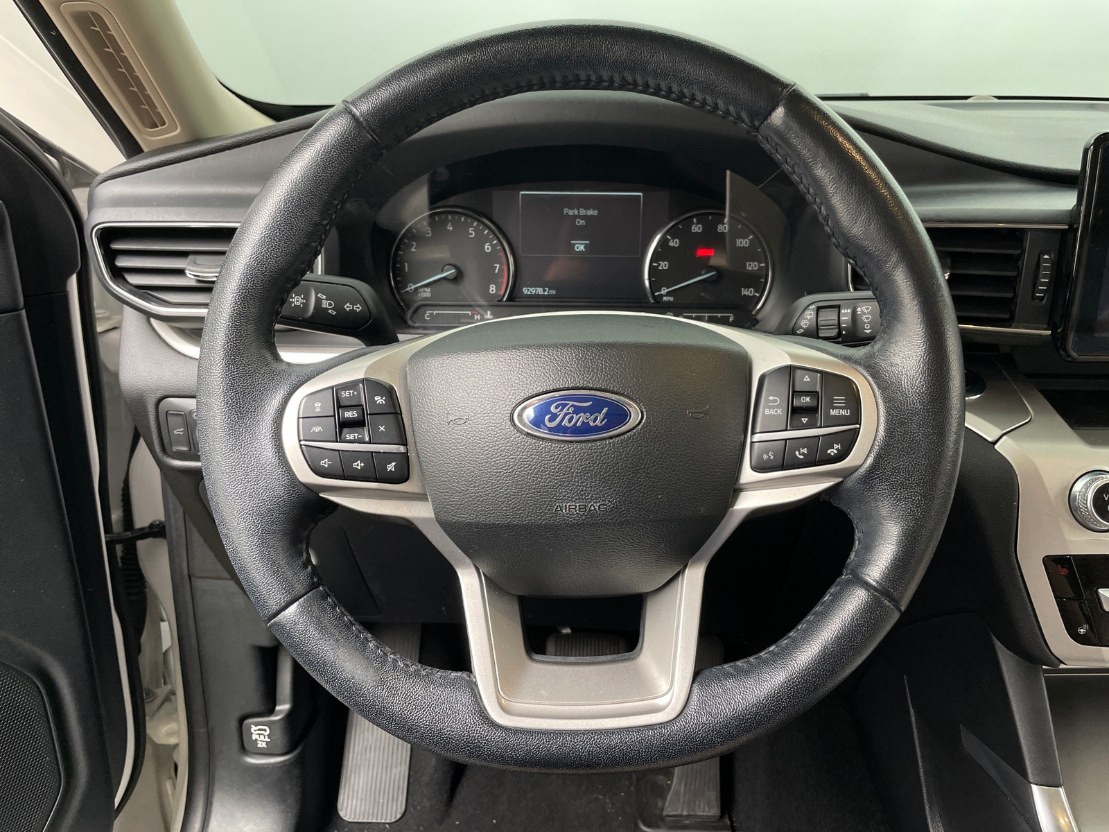 Thumbnail: 2022 Ford Explorer - 4