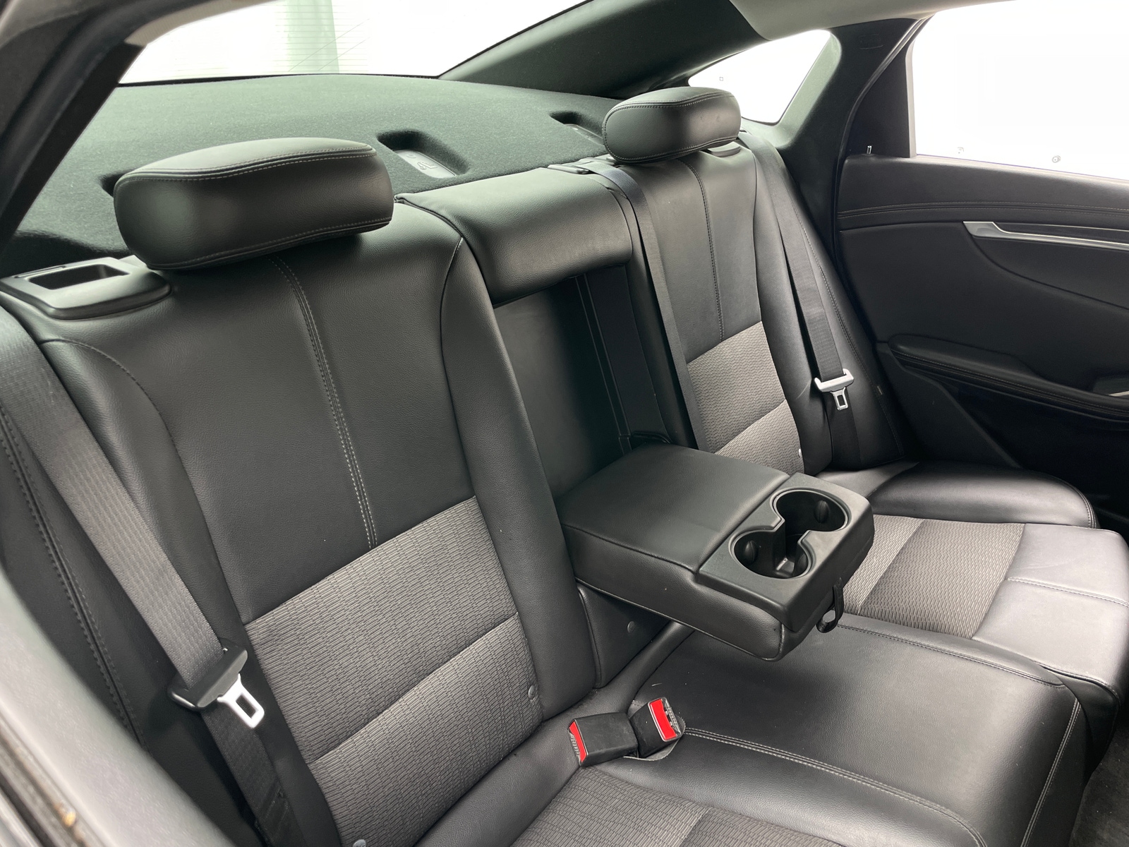 Thumbnail: 2017 Chevrolet Impala - 5