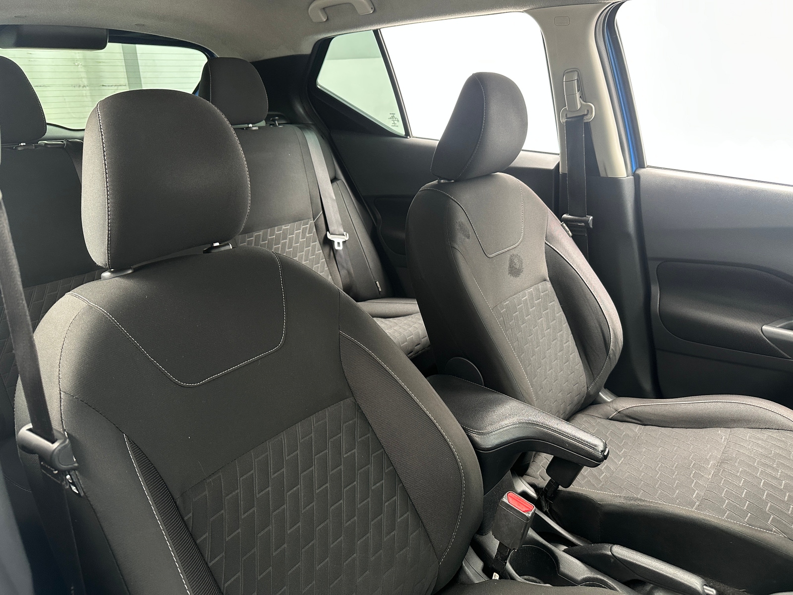 Thumbnail: 2021 Nissan Kicks - 2
