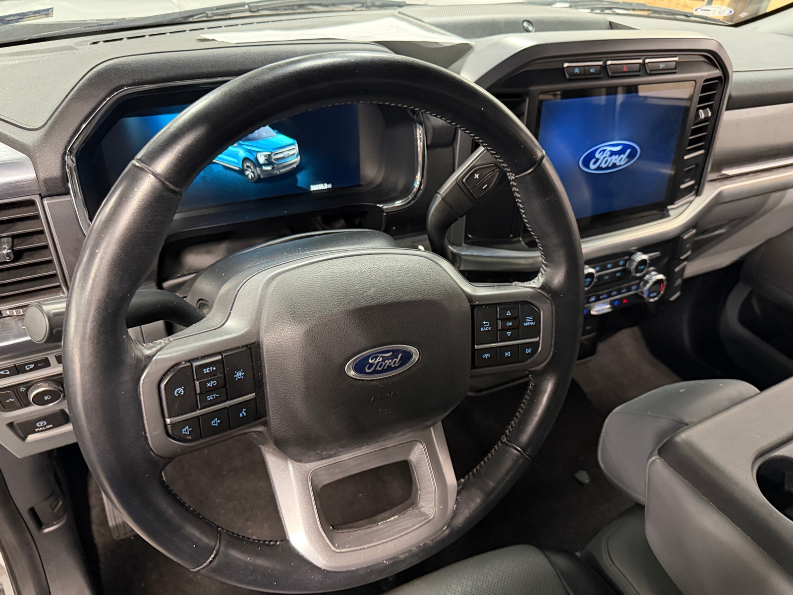 Thumbnail: 2021 Ford Econoline - 4