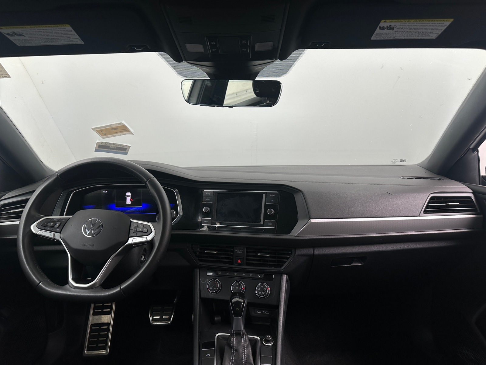 Thumbnail: 2024 Volkswagen Jetta - 3