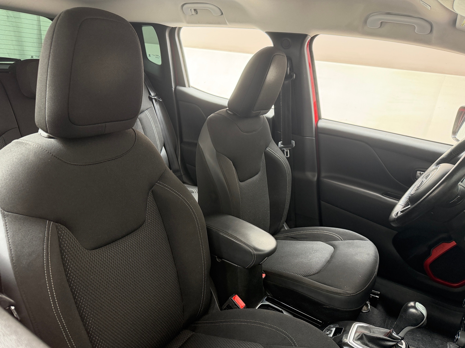 Thumbnail: 2022 Jeep Renegade - 2