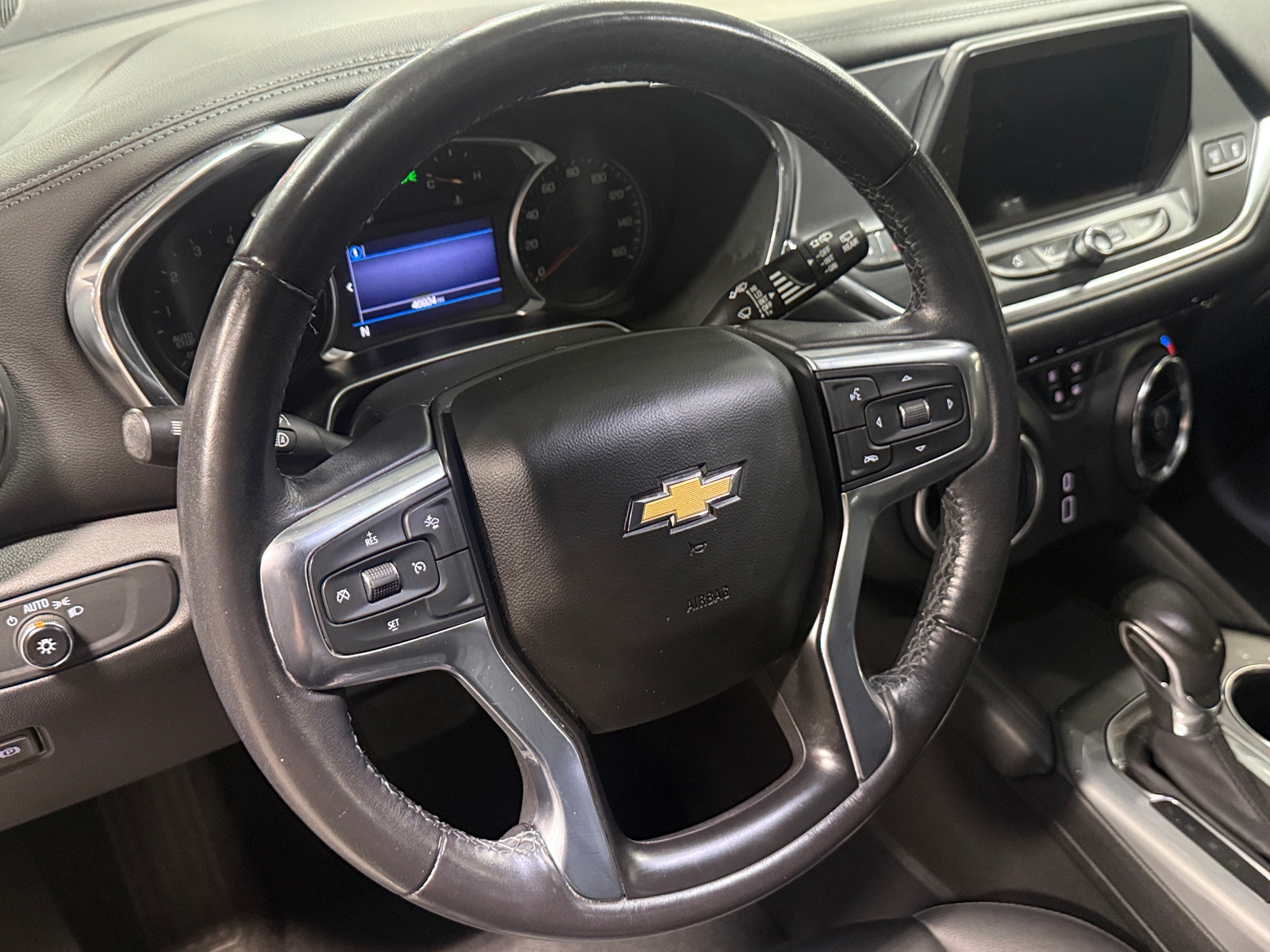 Thumbnail: 2022 Chevrolet Blazer - 4