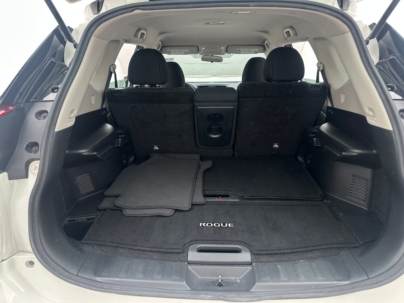 Thumbnail: 2018 Nissan Rogue - 7