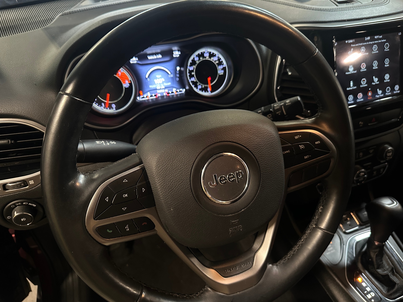 Thumbnail: 2019 Jeep Cherokee - 4