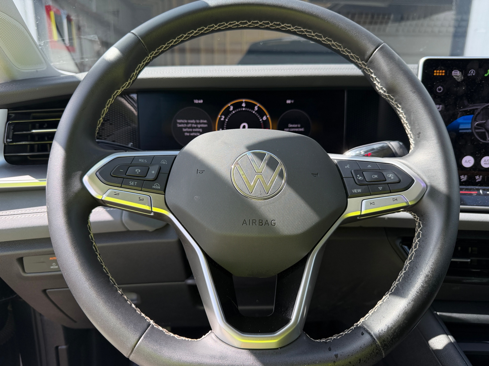Thumbnail: 2026 Volkswagen Tiguan - 4
