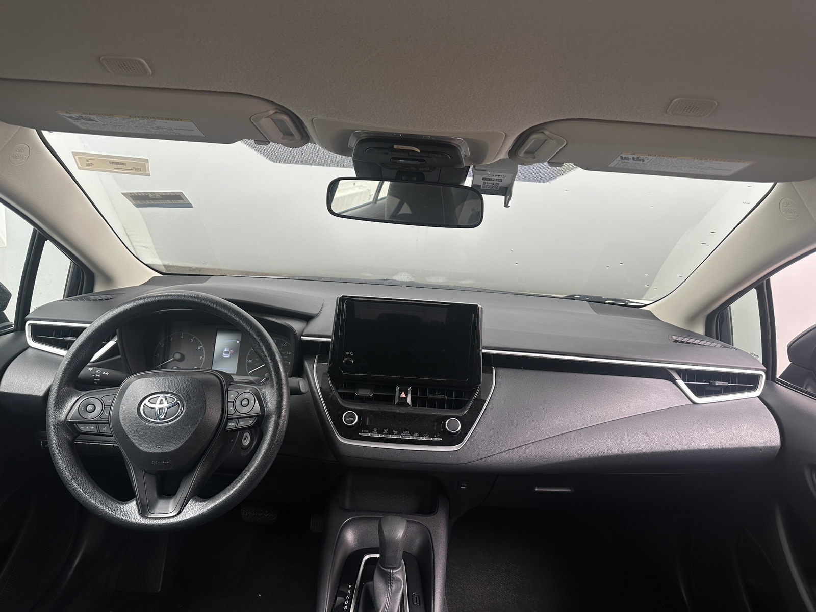 Thumbnail: 2025 Toyota Corolla - 3