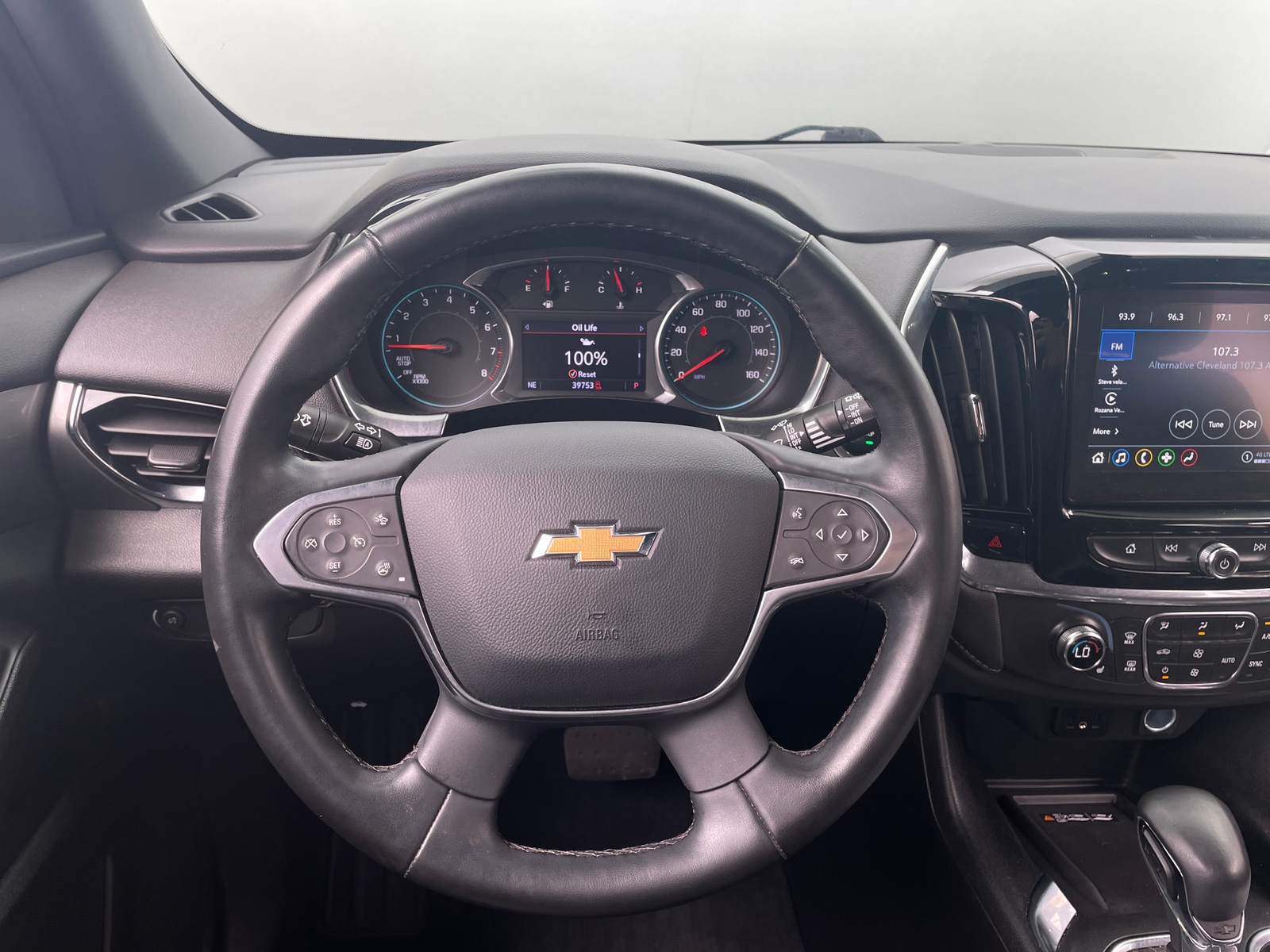 Thumbnail: 2023 Chevrolet Traverse - 4