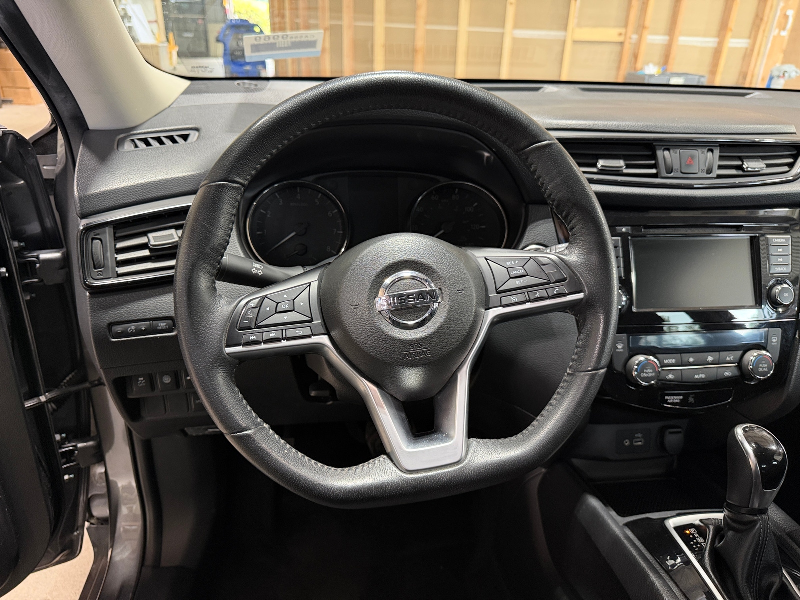 Thumbnail: 2020 Nissan Rogue - 5