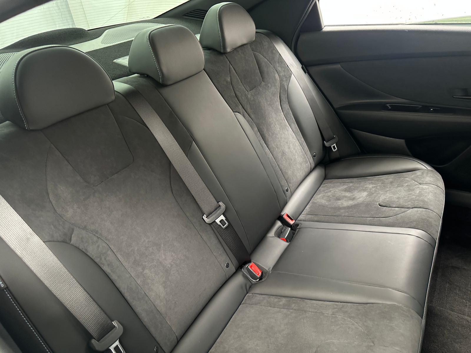 Thumbnail: 2025 Hyundai Elantra - 5