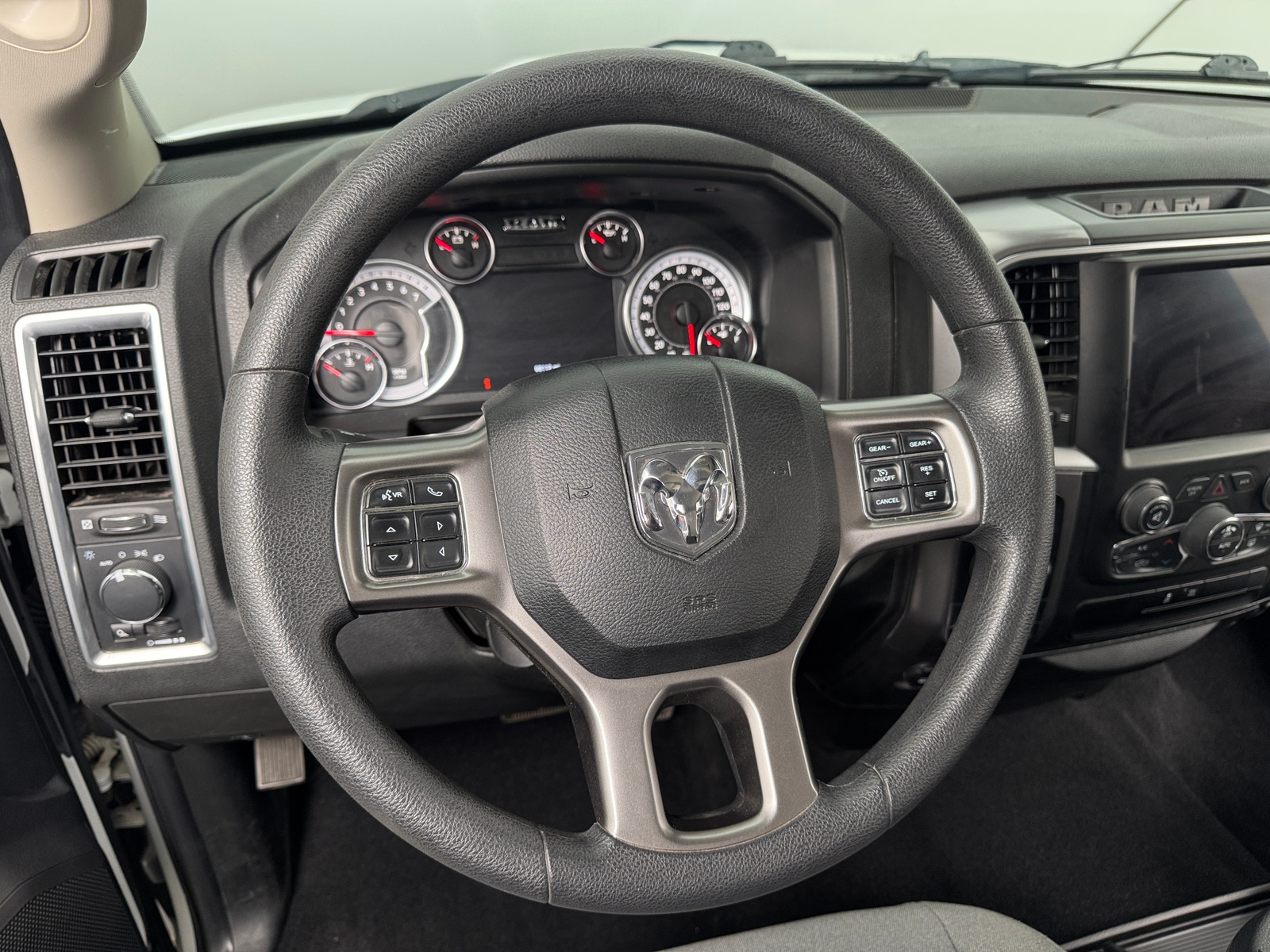 Thumbnail: 2023 RAM 1500 Classic - 5