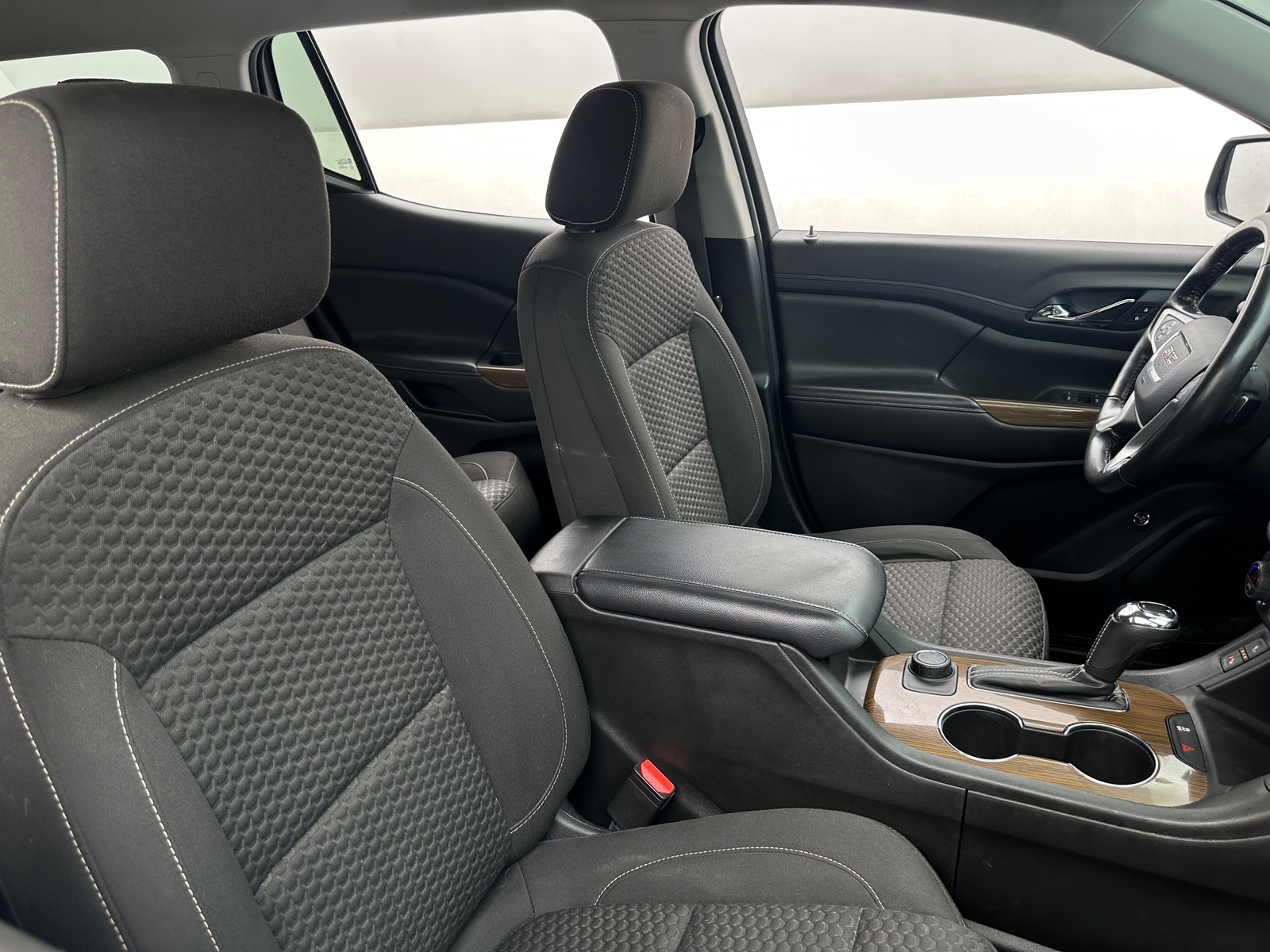 Thumbnail: 2019 GMC Acadia - 2