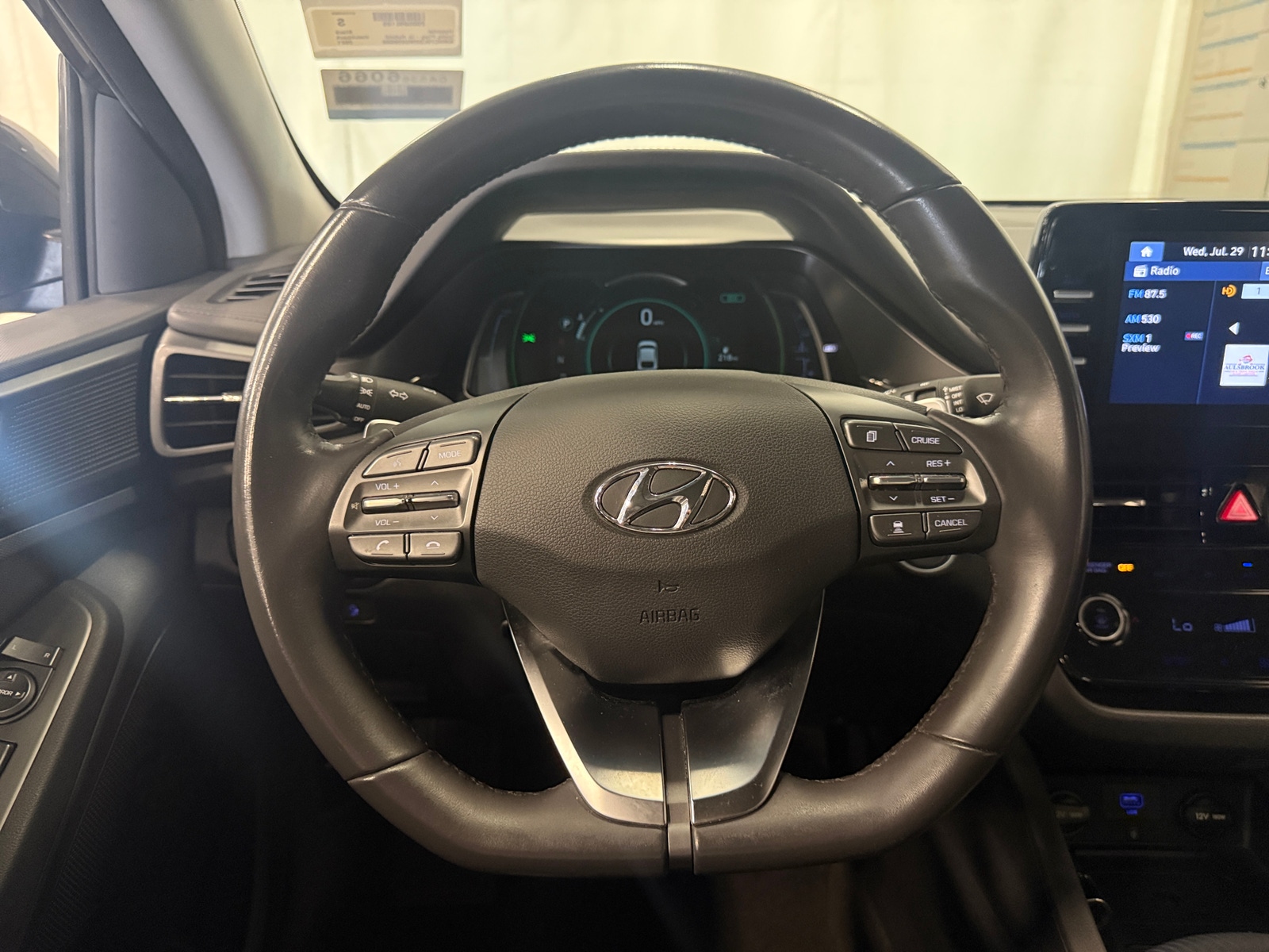 Thumbnail: 2021 Hyundai Ioniq - 5