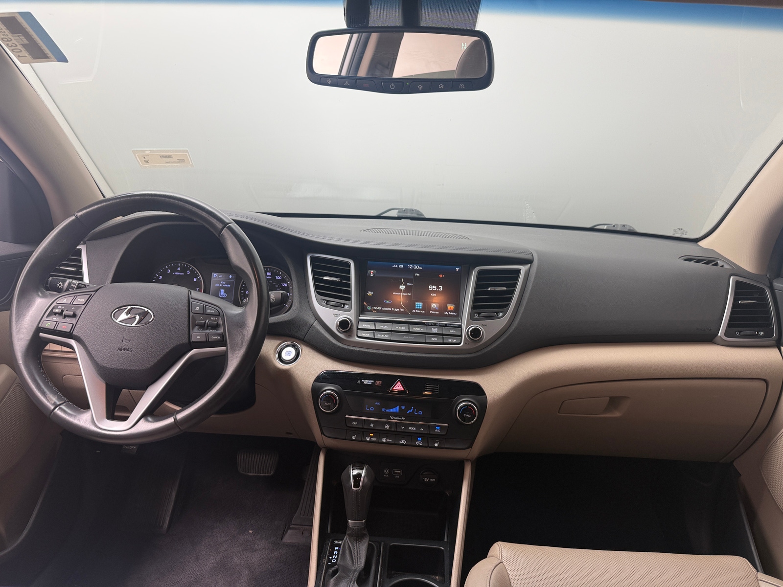 Thumbnail: 2017 Hyundai Tucson - 3