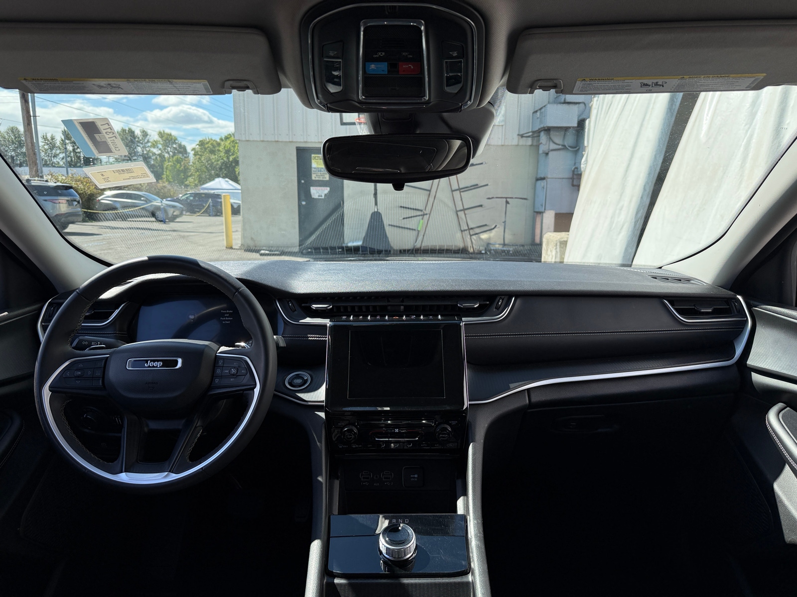Thumbnail: 2024 Jeep Grand Cherokee - 3