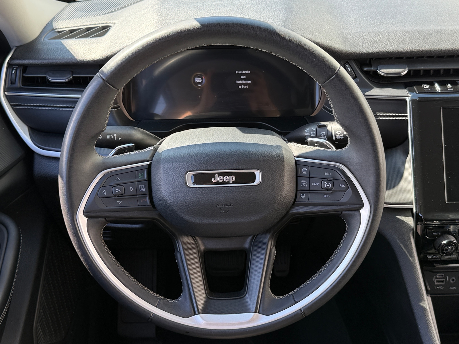 Thumbnail: 2024 Jeep Grand Cherokee - 5