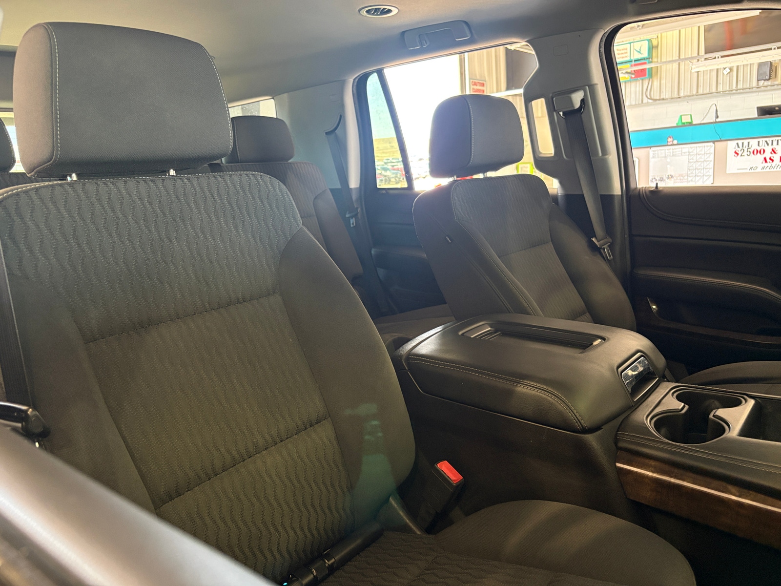 Thumbnail: 2019 Chevrolet Tahoe - 2