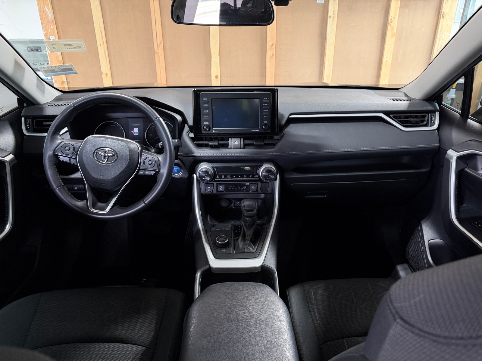 Thumbnail: 2021 Toyota RAV4 - 3
