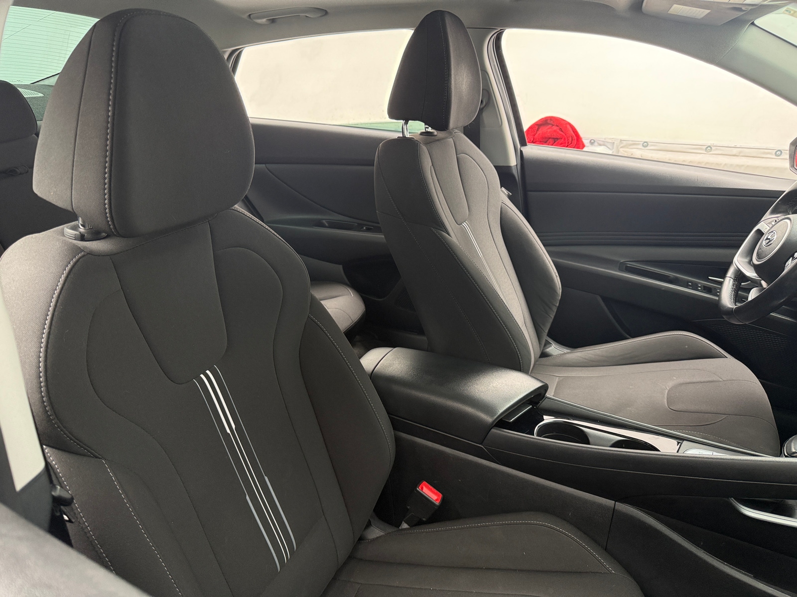 Thumbnail: 2022 Hyundai Elantra - 2