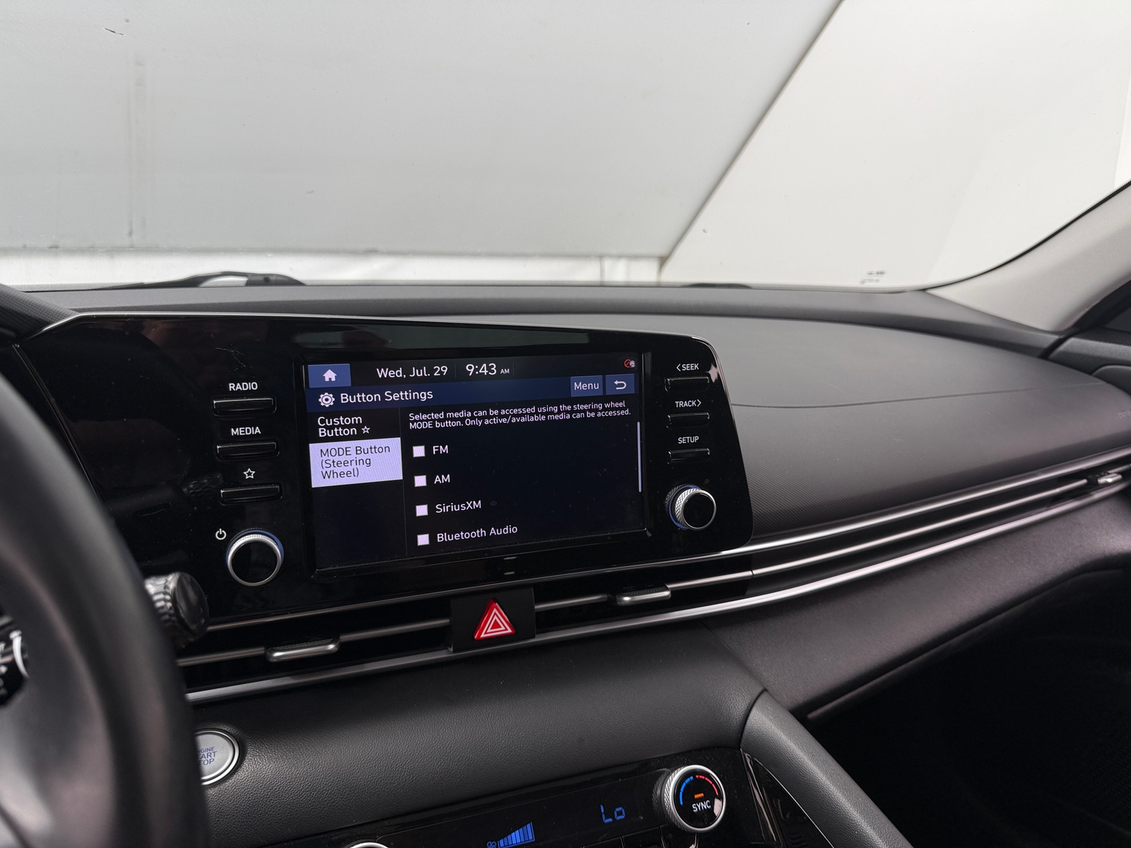 Thumbnail: 2022 Hyundai Elantra - 4
