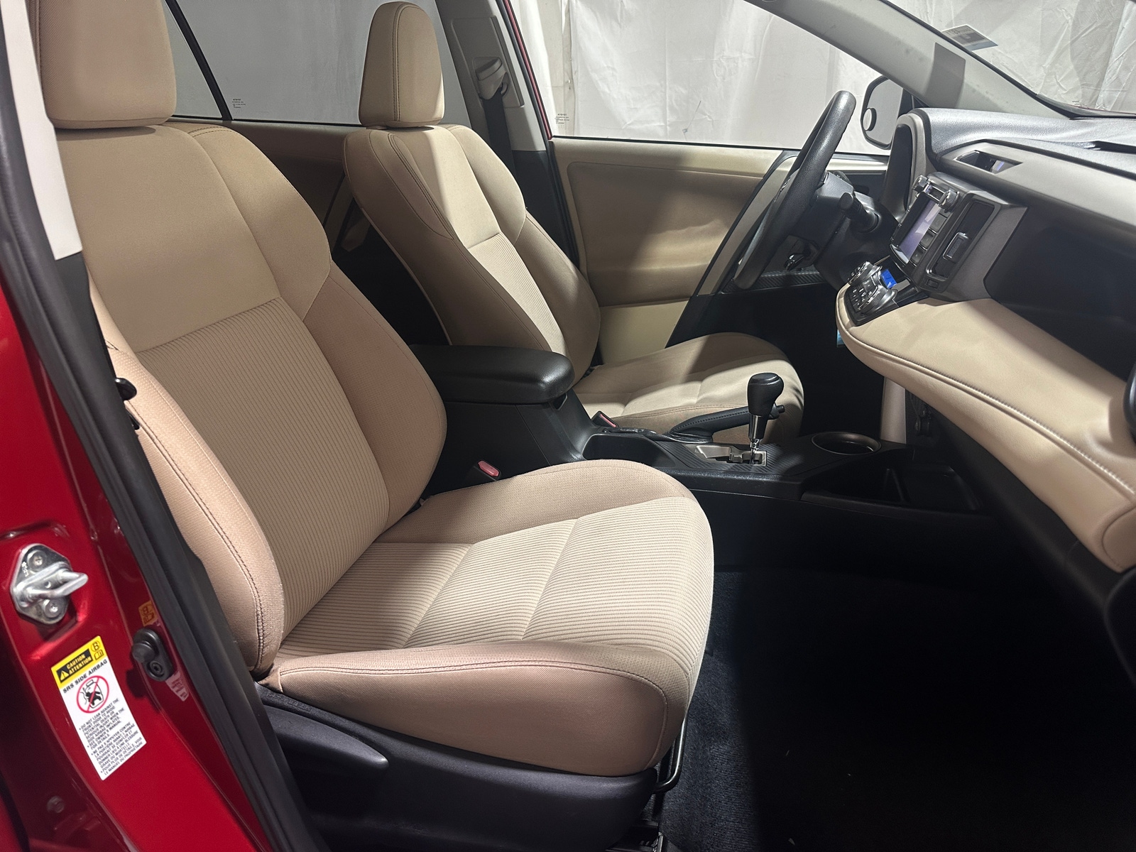 Thumbnail: 2013 Toyota RAV4 - 2