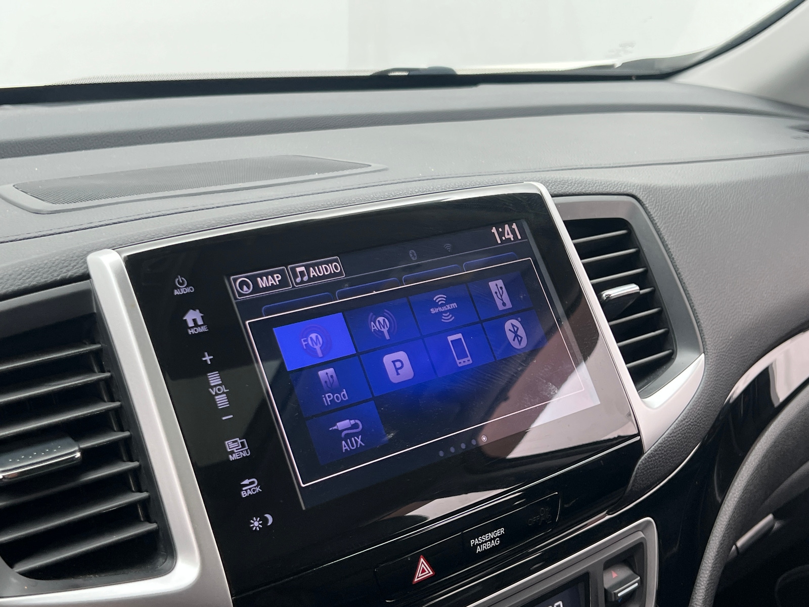 Thumbnail: 2017 Honda Ridgeline - 3
