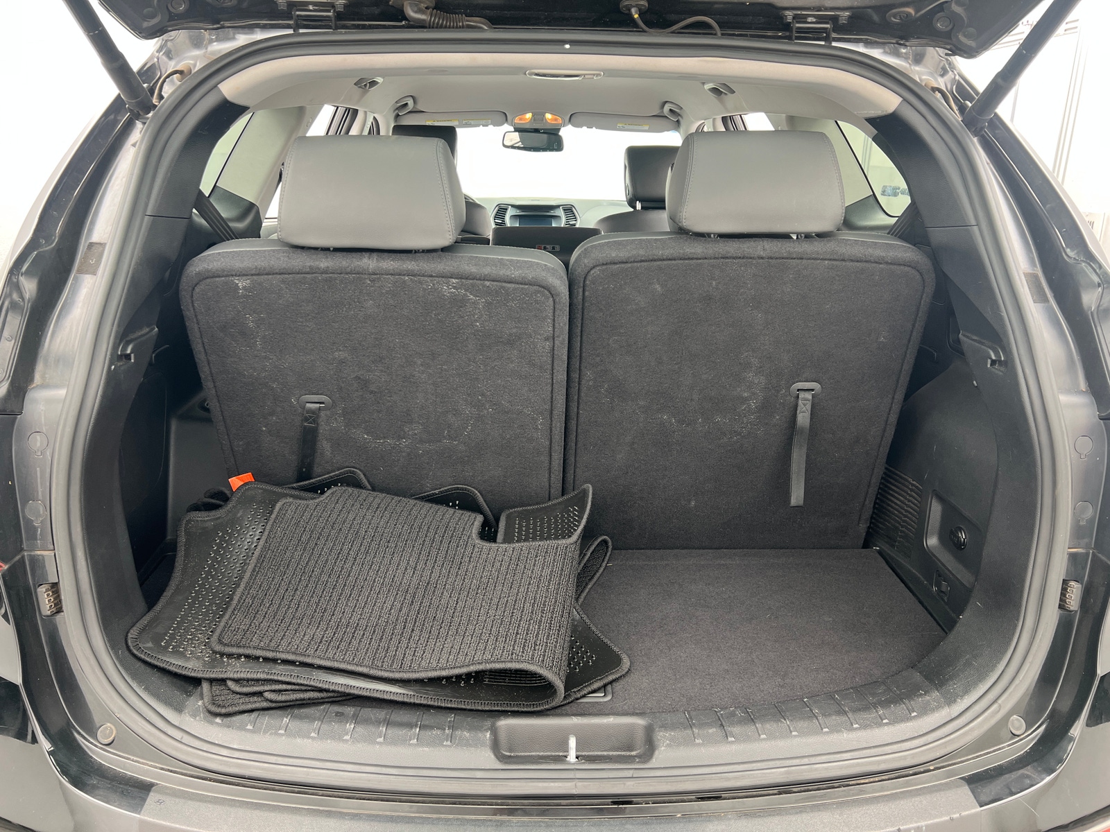 Thumbnail: 2019 Hyundai Santa Fe - 6