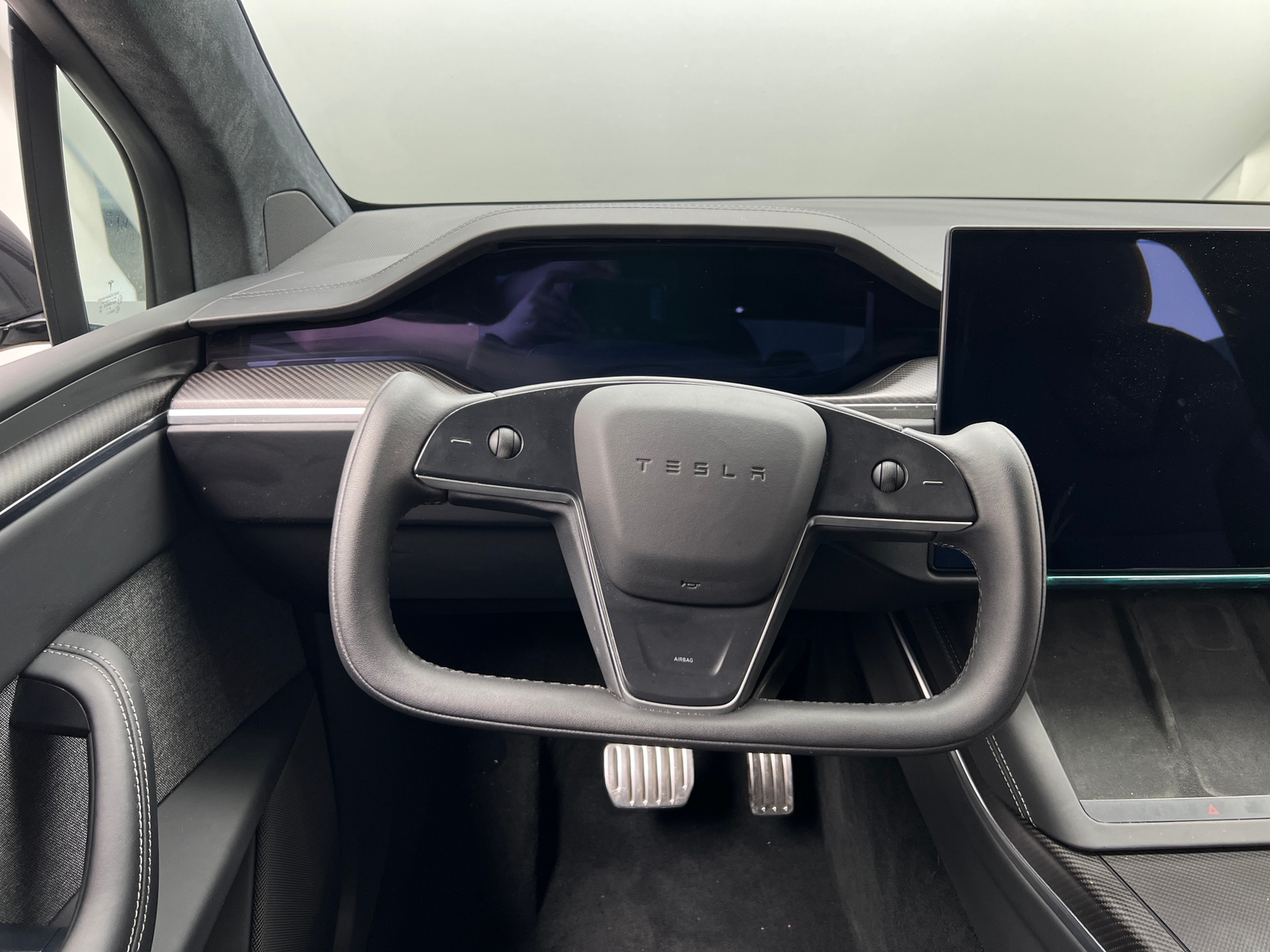 Thumbnail: 2025 Tesla Model X - 4