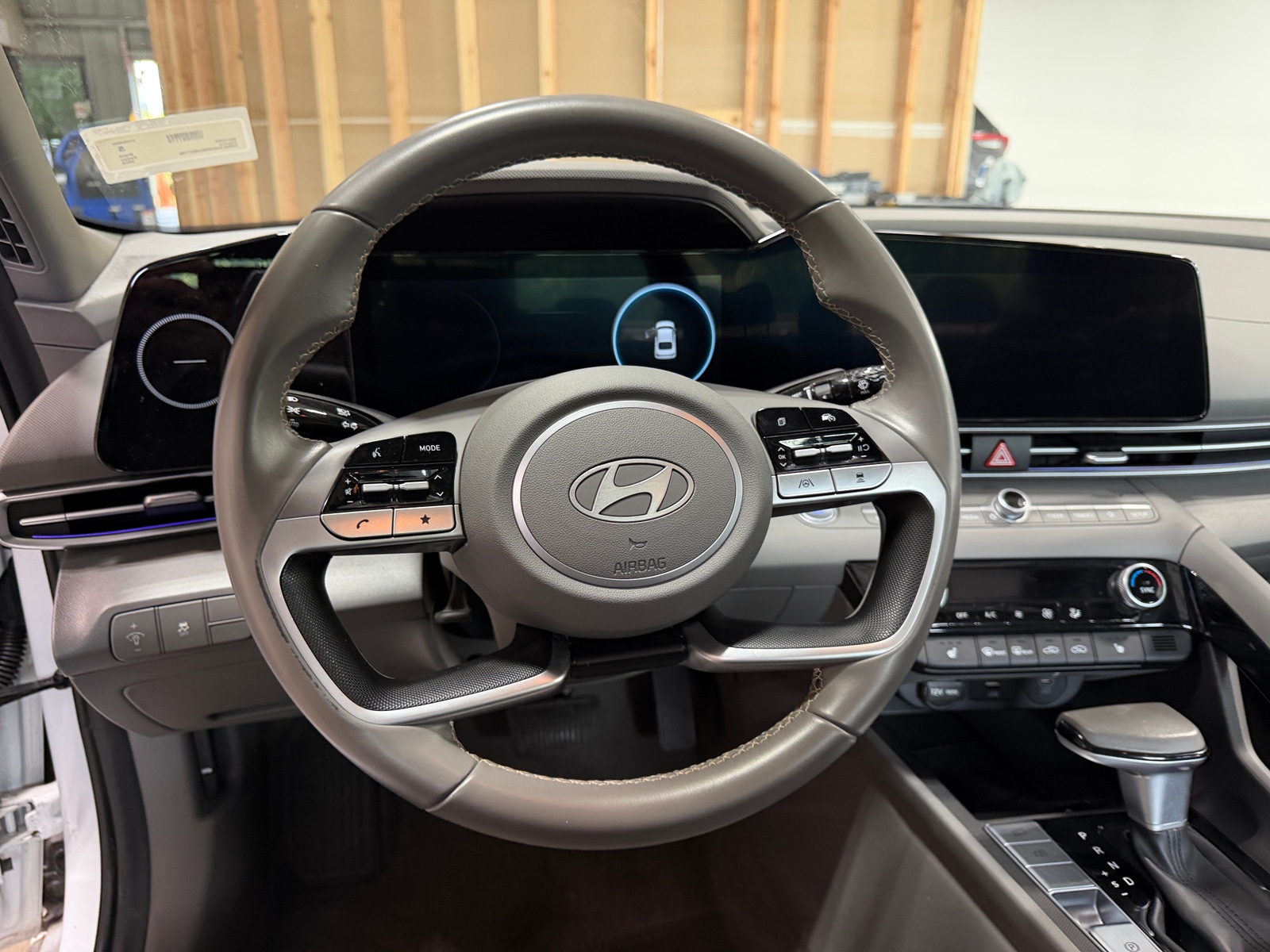 Thumbnail: 2025 Hyundai Elantra - 5