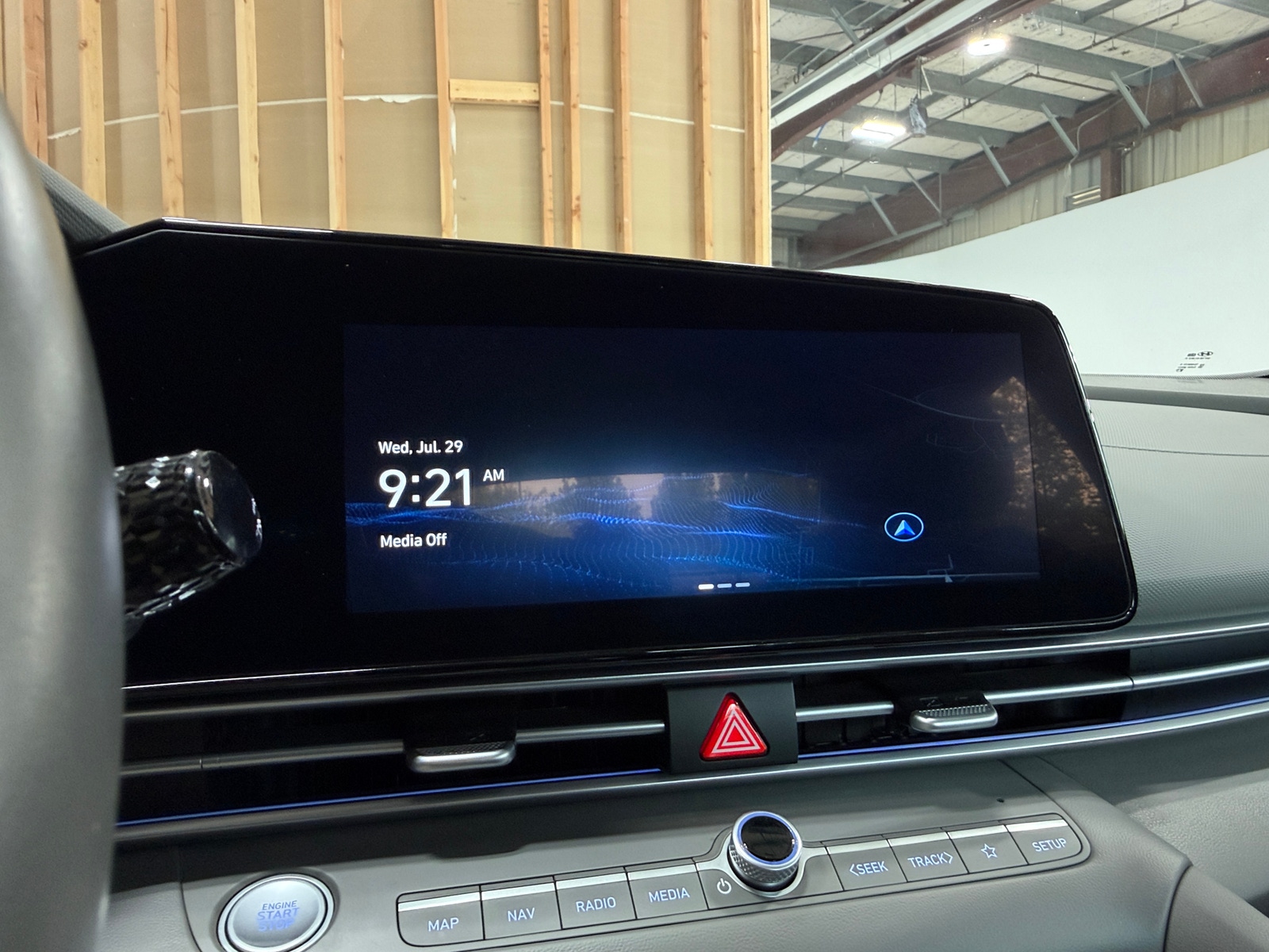 Thumbnail: 2025 Hyundai Elantra - 4