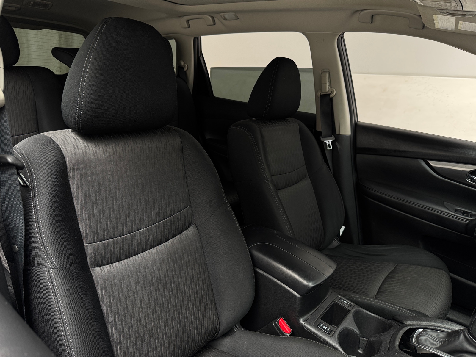 Thumbnail: 2020 Nissan Rogue - 2