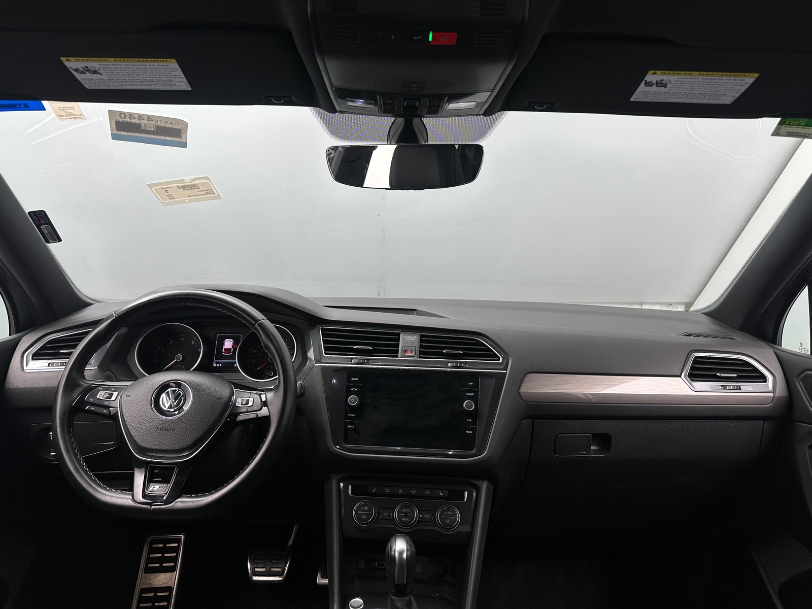 Thumbnail: 2020 Volkswagen Tiguan - 2